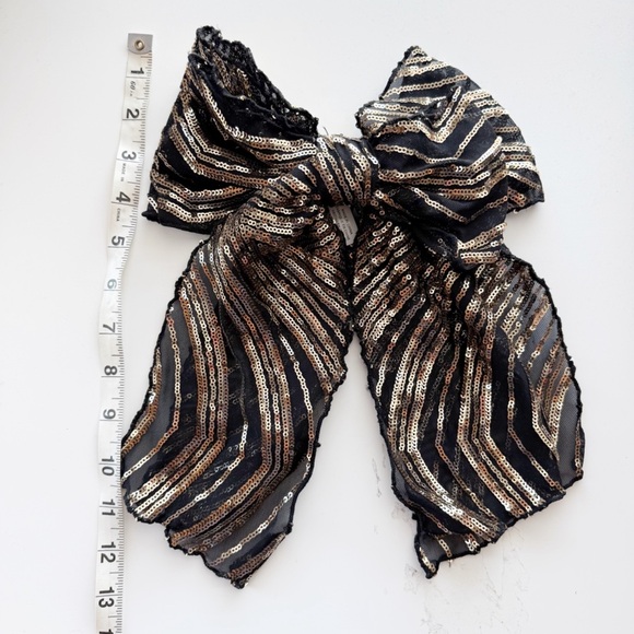 ANTHROPOLOGIE Gold Sequined Metallic Oversized Bow Barrette NWT - Picture 7 of 7